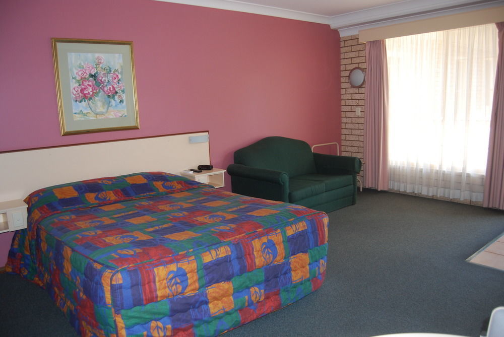 דובו The Aberdeen Motel מראה חיצוני תמונה