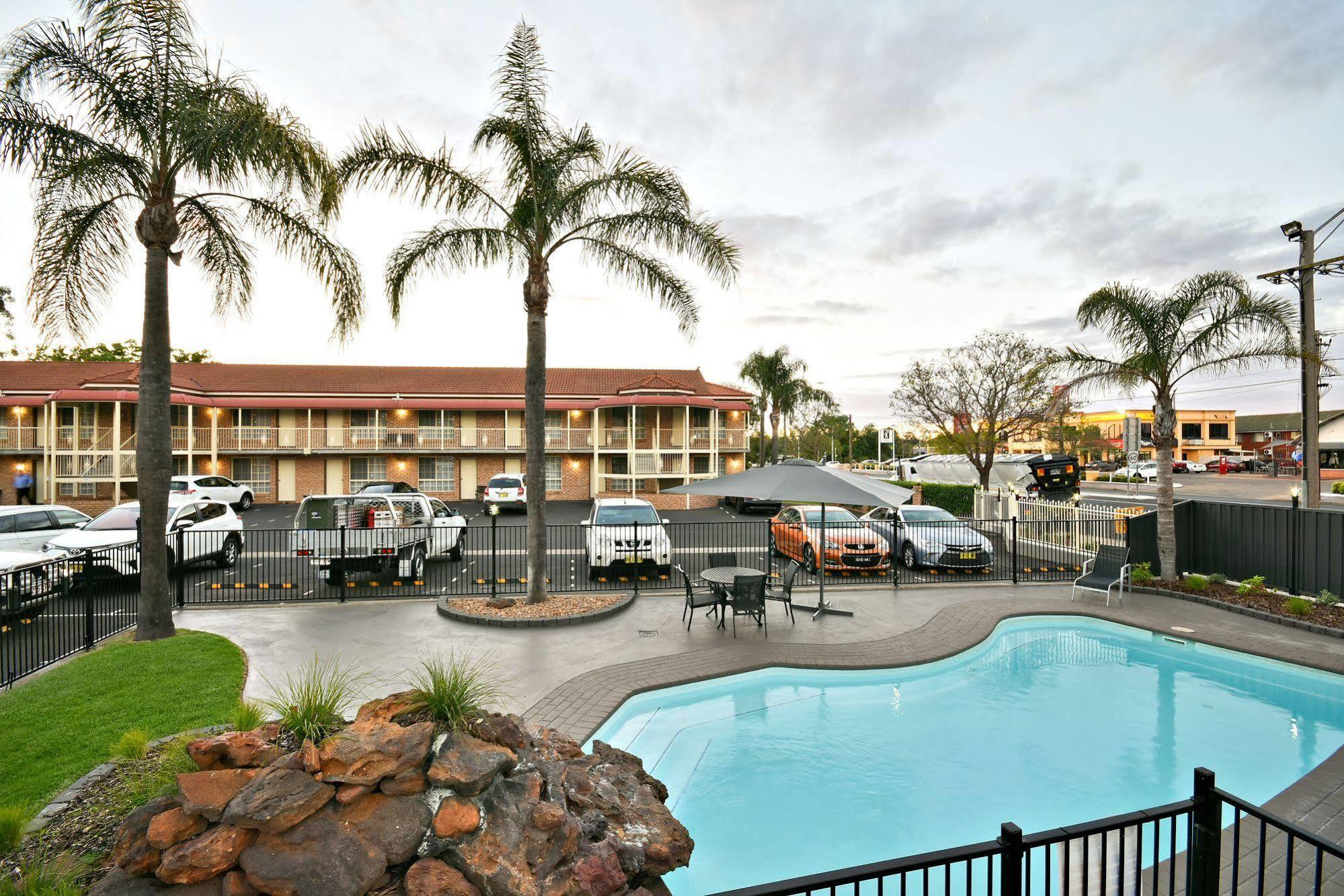 דובו The Aberdeen Motel מראה חיצוני תמונה